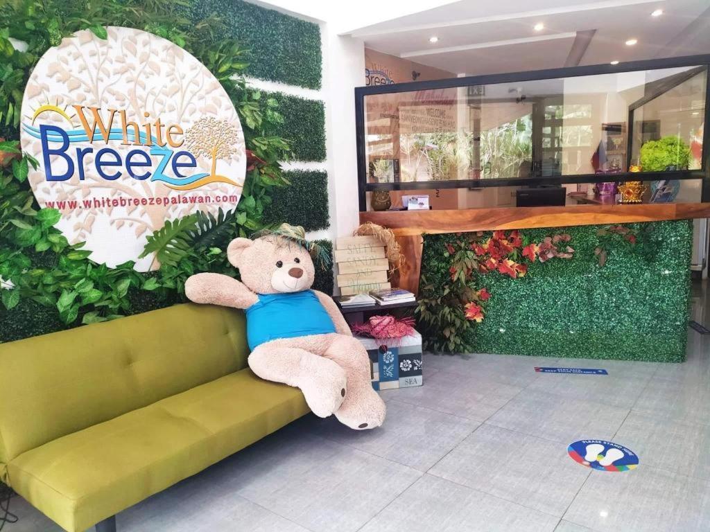 White Breeze Palawan Boutique Hotel Puerto Princesa Exterior foto