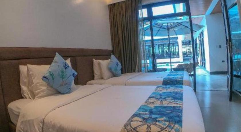 White Breeze Palawan Boutique Hotel Puerto Princesa Exterior foto